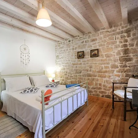 Leonora House By Paxosretreats Arvanitakeika