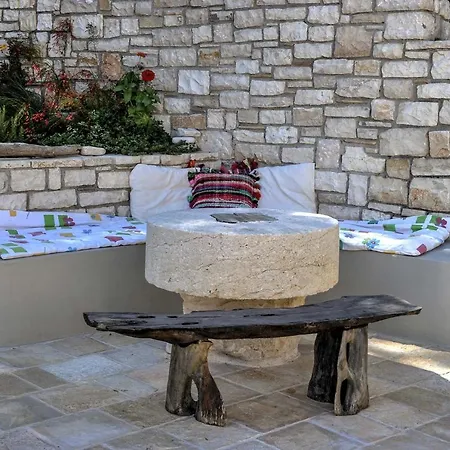 ヴィラ Leonora House By Paxosretreats *