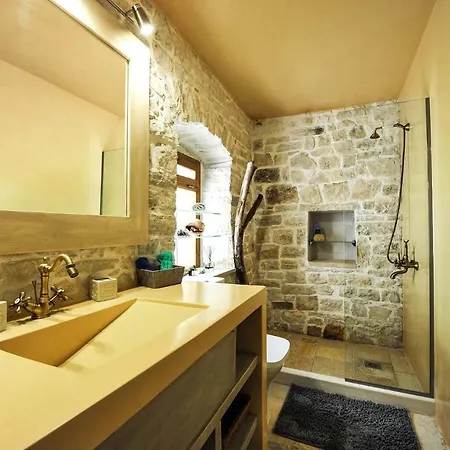 Leonora House By Paxosretreats ヴィラ Arvanitakeika